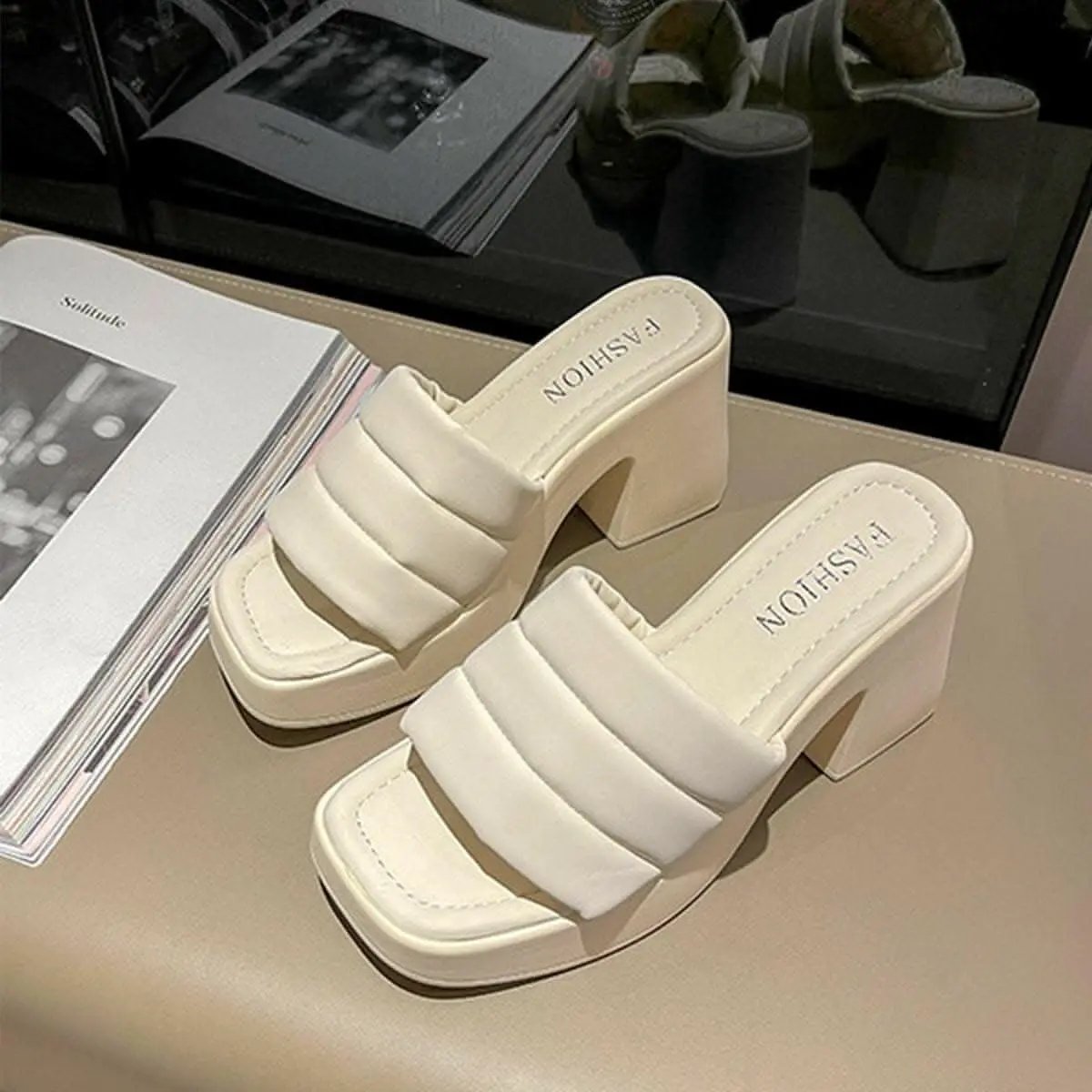 Elevated block heel sandals - Love Salve